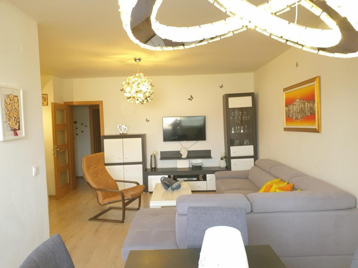 Appartamento Lav Rovigno Esterno foto